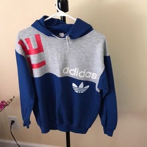 Retro Adidas sweater